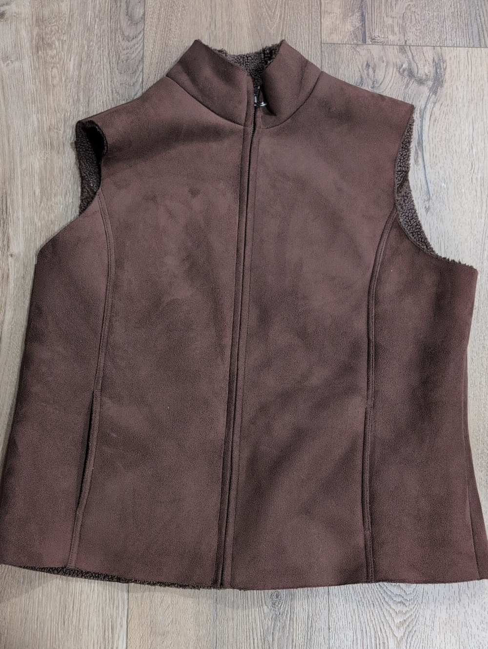 Lands' End Women's Brown Faux-Suede Shearling Vest - Picture 1 of 5